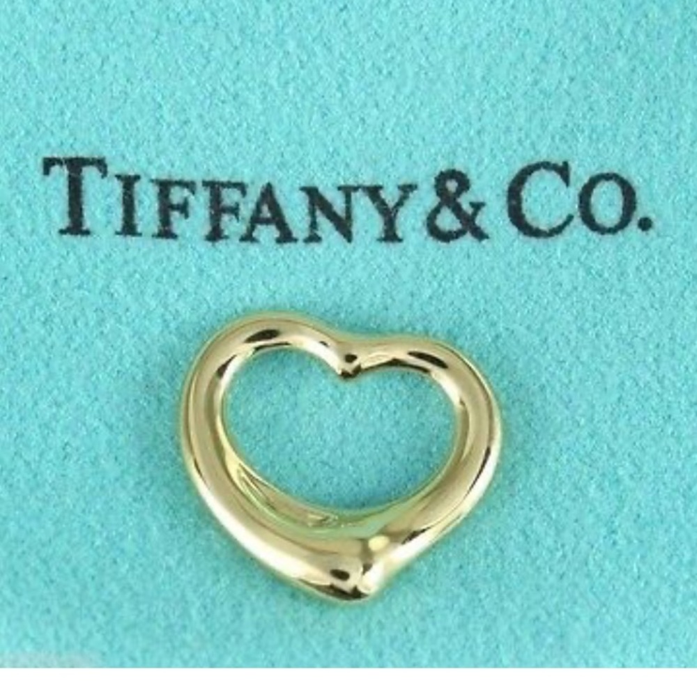 Tiffany & Co. 18k Open heart pendant